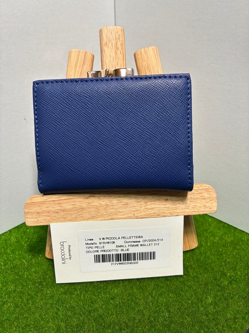 【新品】Vivienne Westwood 折財布 青 シンプル がま口 定番