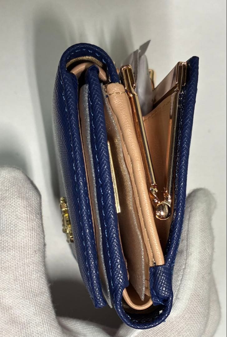 【新品】Vivienne Westwood 折財布 青 シンプル がま口 定番