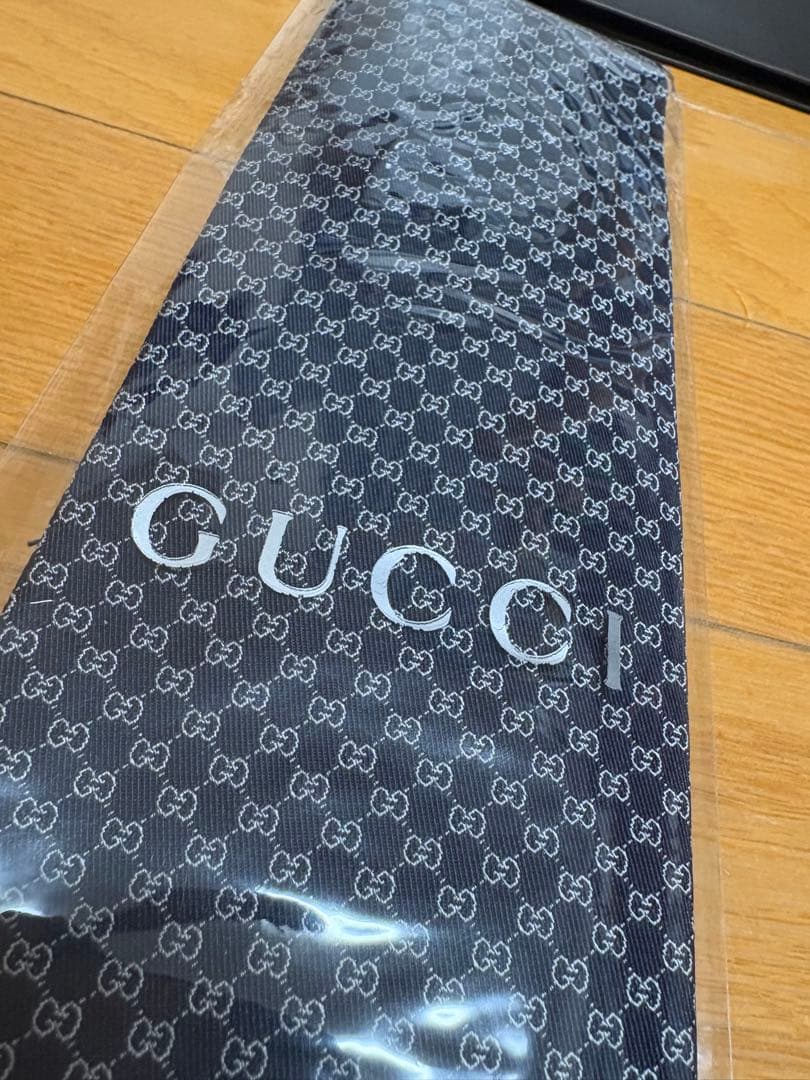 よ*さ様 GUCCI ネイビー GGパターン ネクタイ