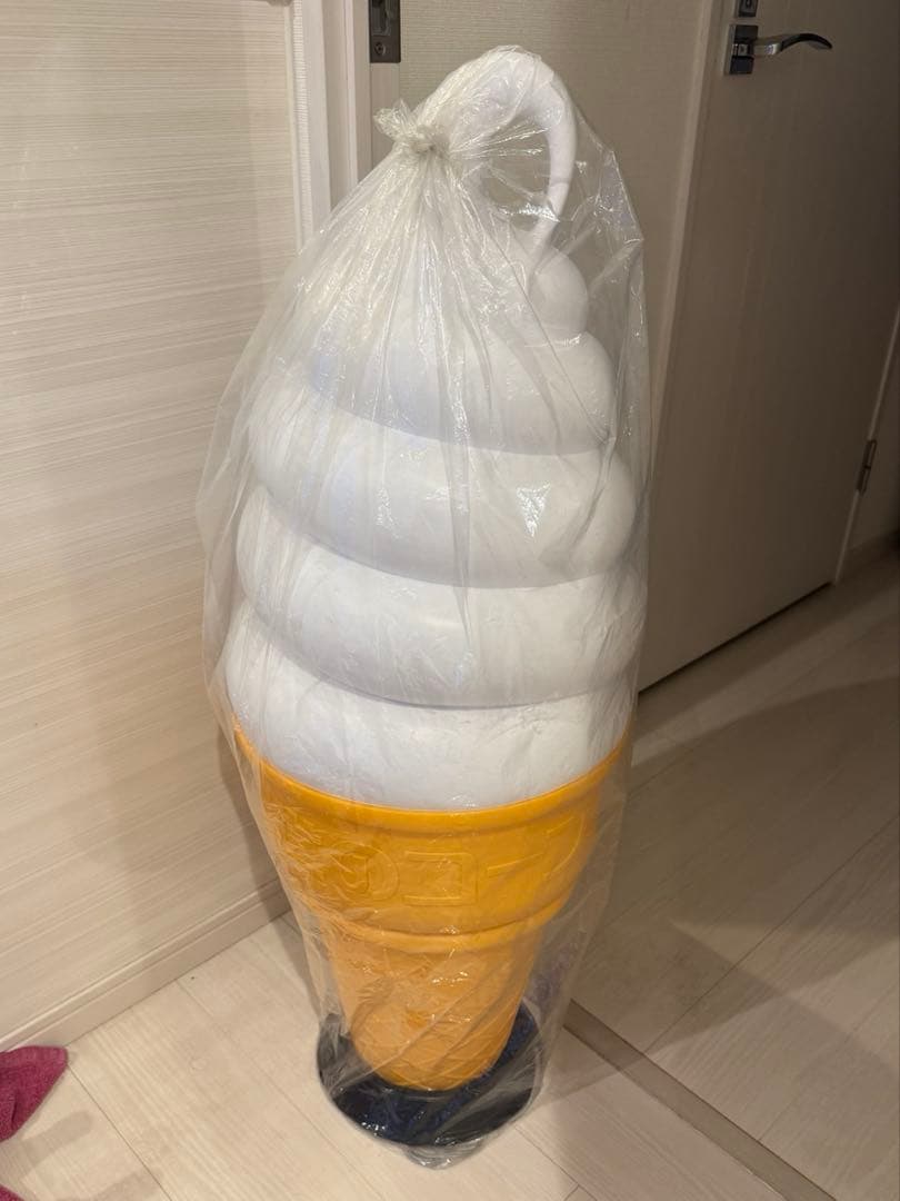 日世 ソフトクリーム看板 ディスプレイ 電飾看板　ニッセイ