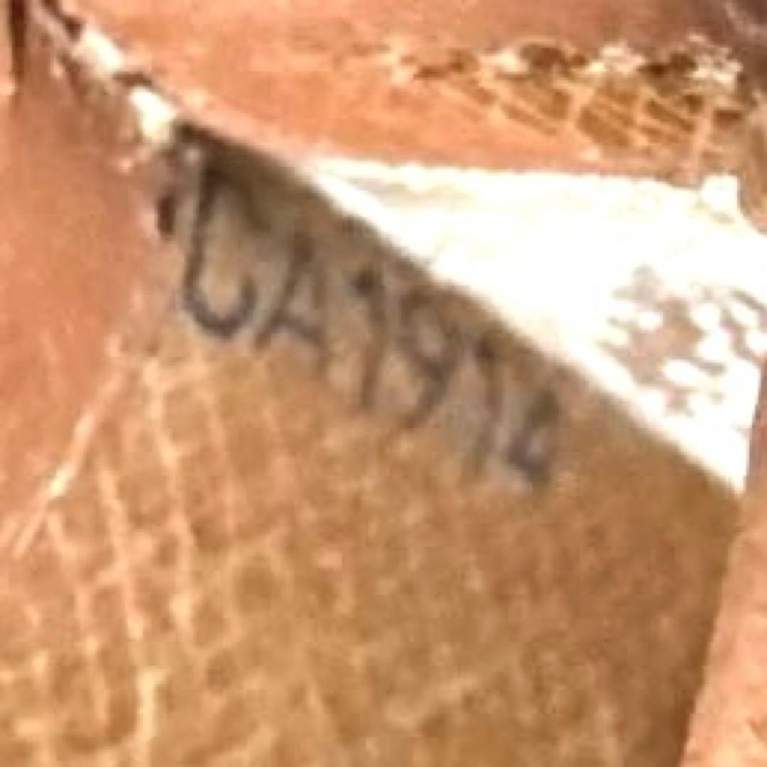 ⑧☆在庫SALE/良品☆モノグラム ♪マルコ☆2つ折り財布★ポケットあり