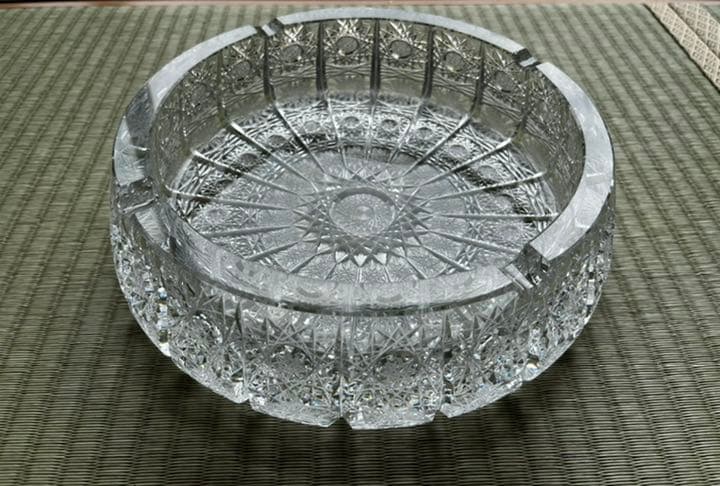 ボヘミアングラス　 500PKカット 灰皿　直径25cm 高さ7.5cm