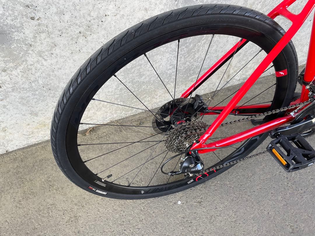 スペシャライズド　シラス　スポーツ　クロスバイク　油圧ディスクブレーキ