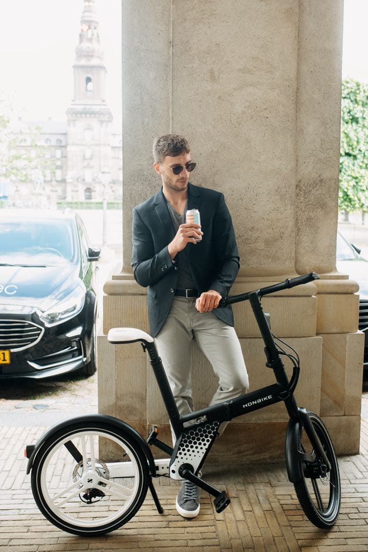 To　ホンバイクストン　プラス　黒白カゴあり