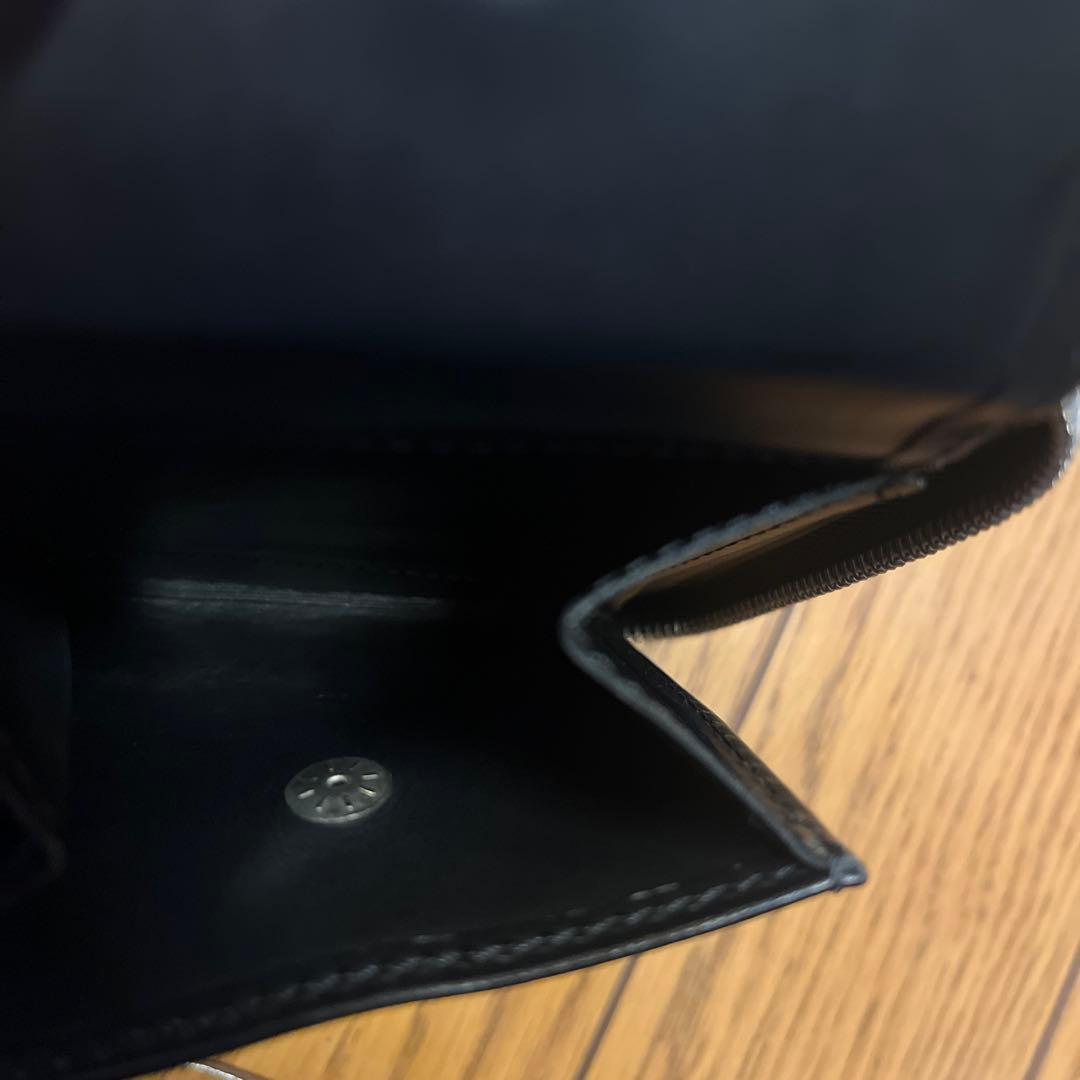 Louis Vuitton 二つ折り財布　メンズ　M66510 モノグラムグラセ