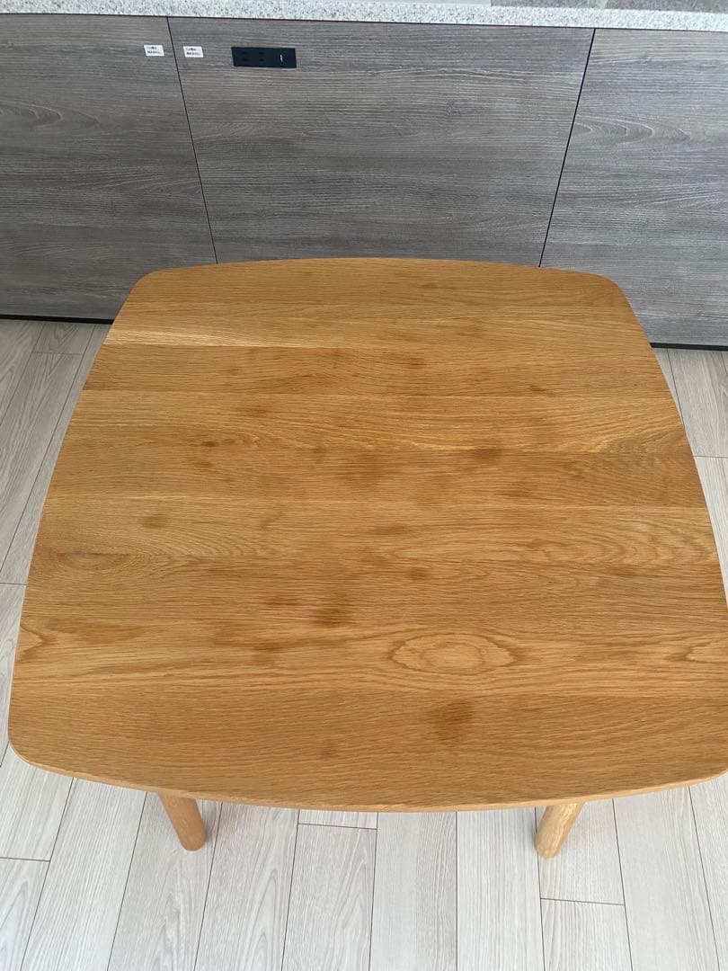 【週末限定お値下げ】unico SOLK ダイニングテーブル