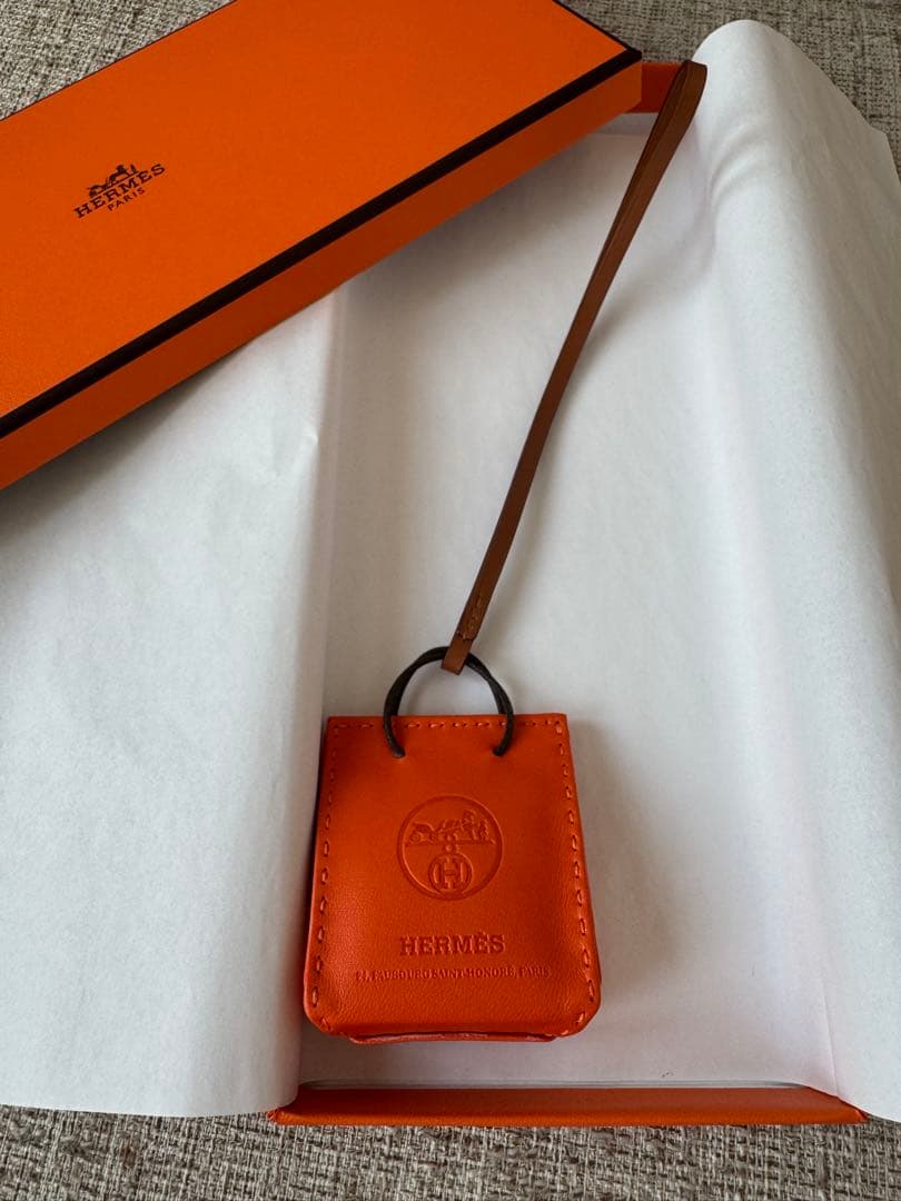 最終価格　HERMES サックオランジュ　バッグチャーム　エルメス
