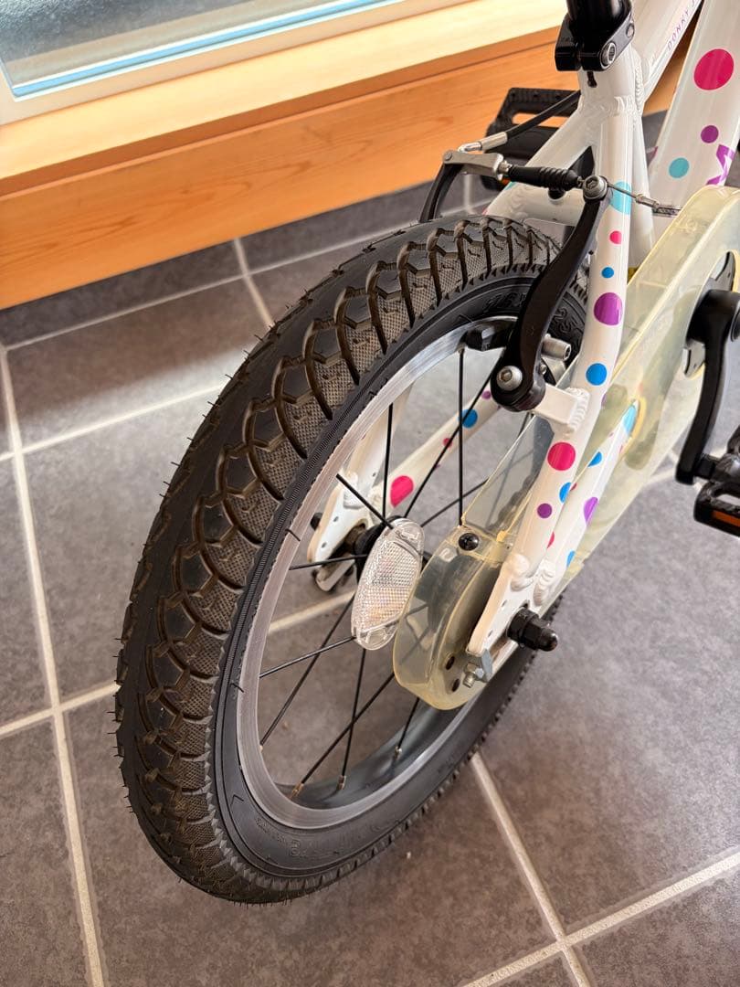 MARIN 16子供用自転車 ホワイト・マルチカラー