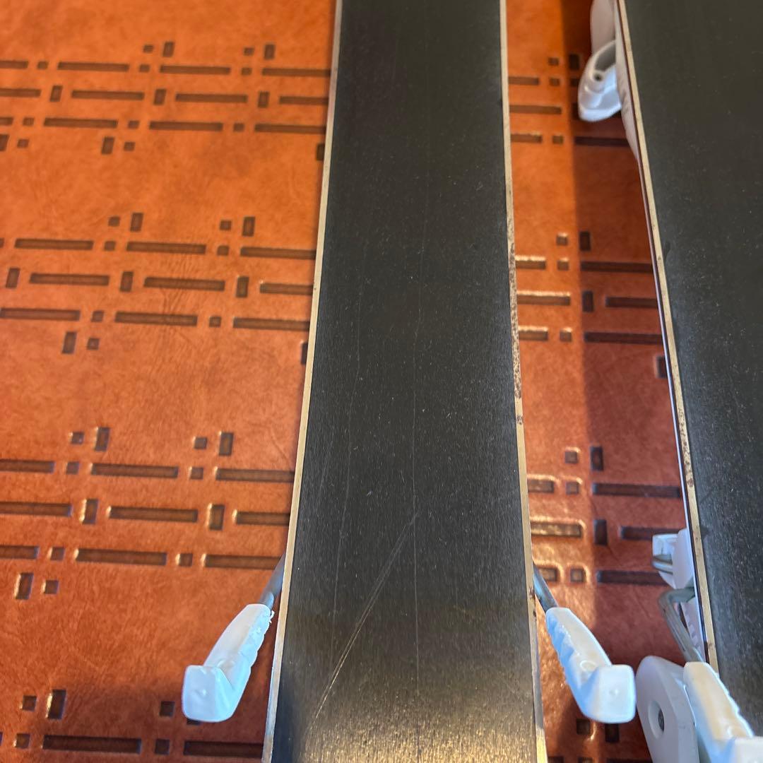 スキーセット販売　HEADスキー板117cm 、ポール、ブーツ