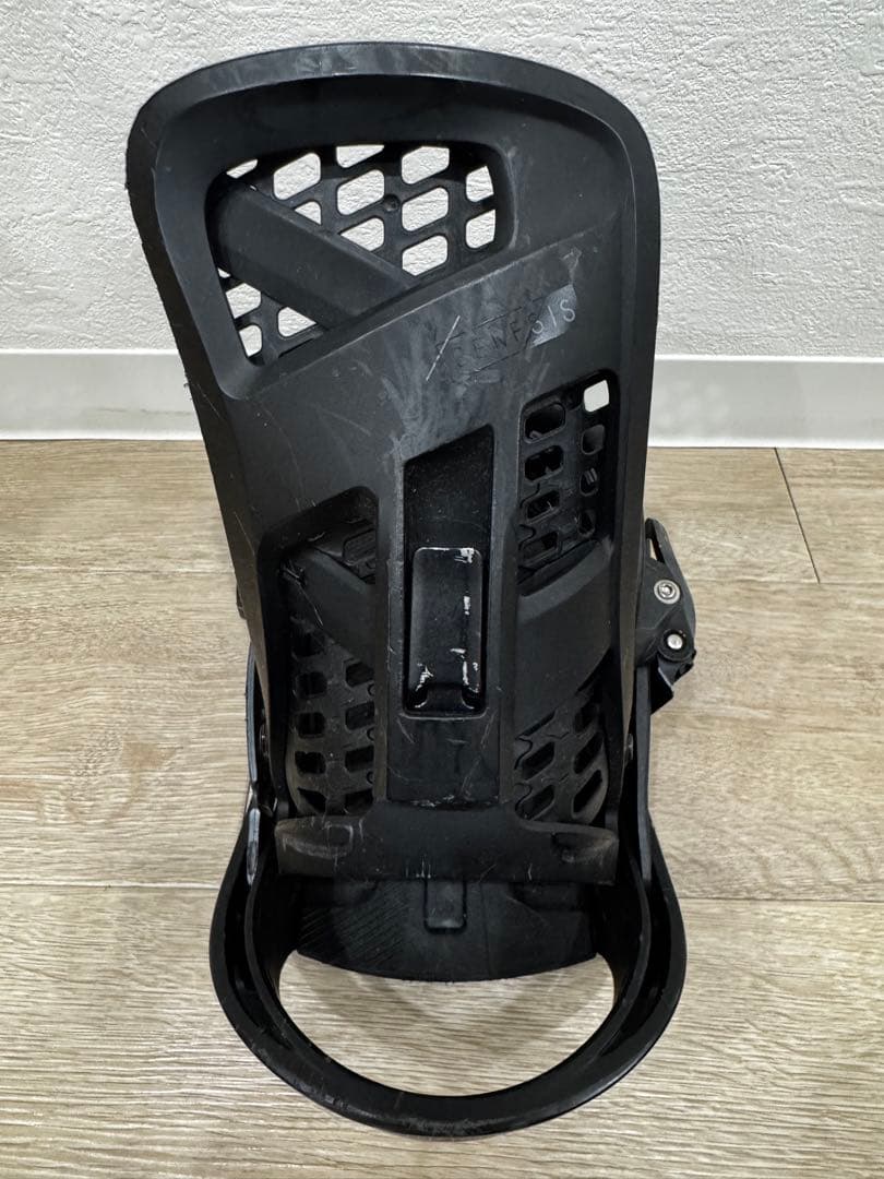 Burton ビンディング GENESIS Re:Flex