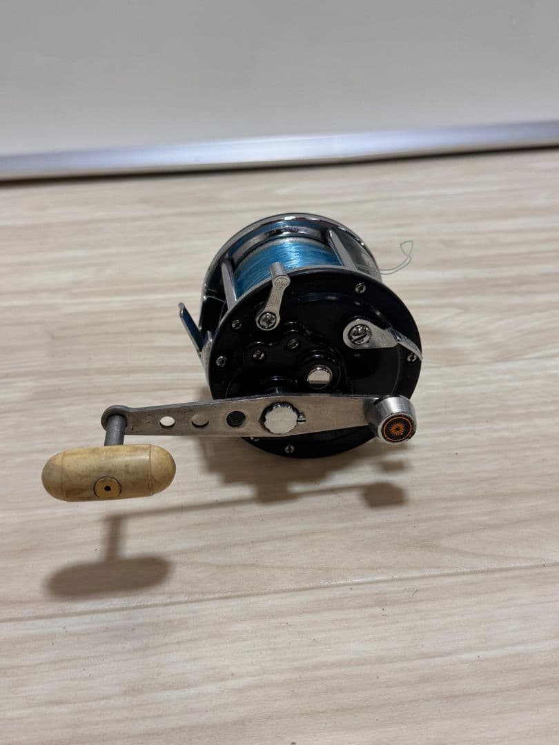 Ocean Star 600 ベイトリール