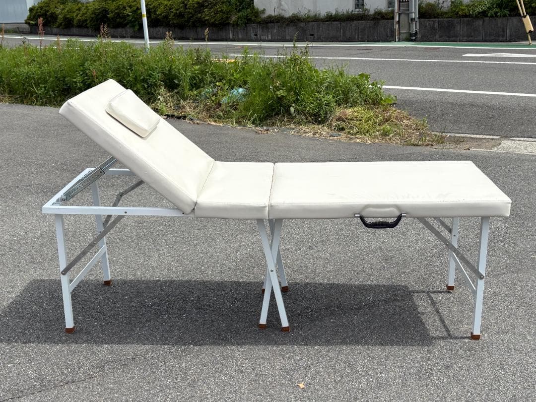 エステベッド/マッサージベッド/リクライニング 有孔/折りたたみ/サロン