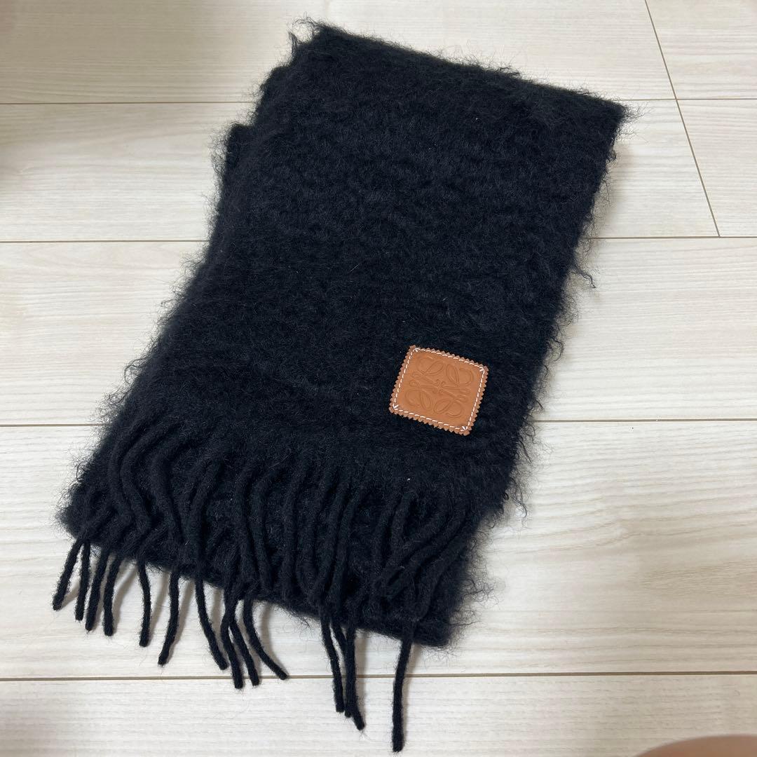 ロエベ　マフラー