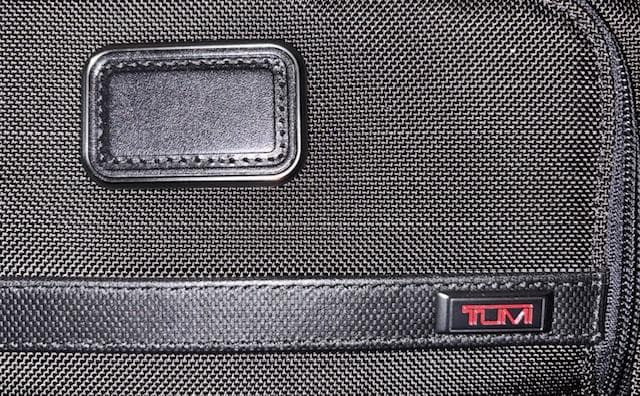 トゥミ　TUMI　ALPHA 3　ラージ・スリング　ボディバッグ
