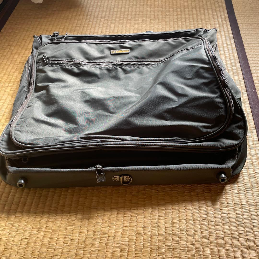 lufthansaルフトハンザドイツ航空　ガーメントバッグ