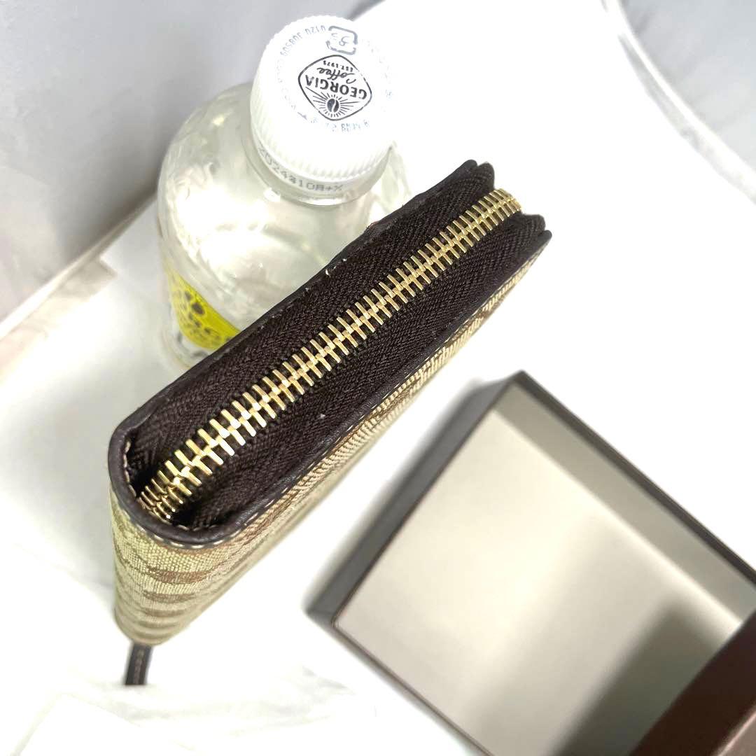 GUCCI グッチ　長財布　シェリーライン　リボン　　GG柄　ラウンドファスナー