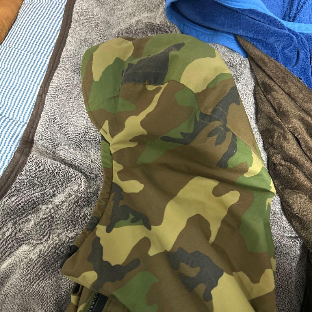 アーミージャケットカモ柄