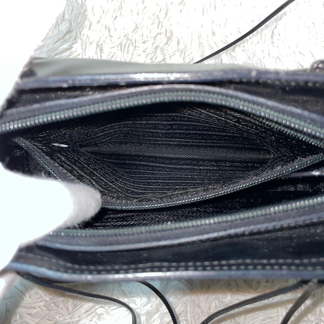 【美品】PRADA プラダ　トートバッグ　パテントレザー　ブラック　黒　肩掛け