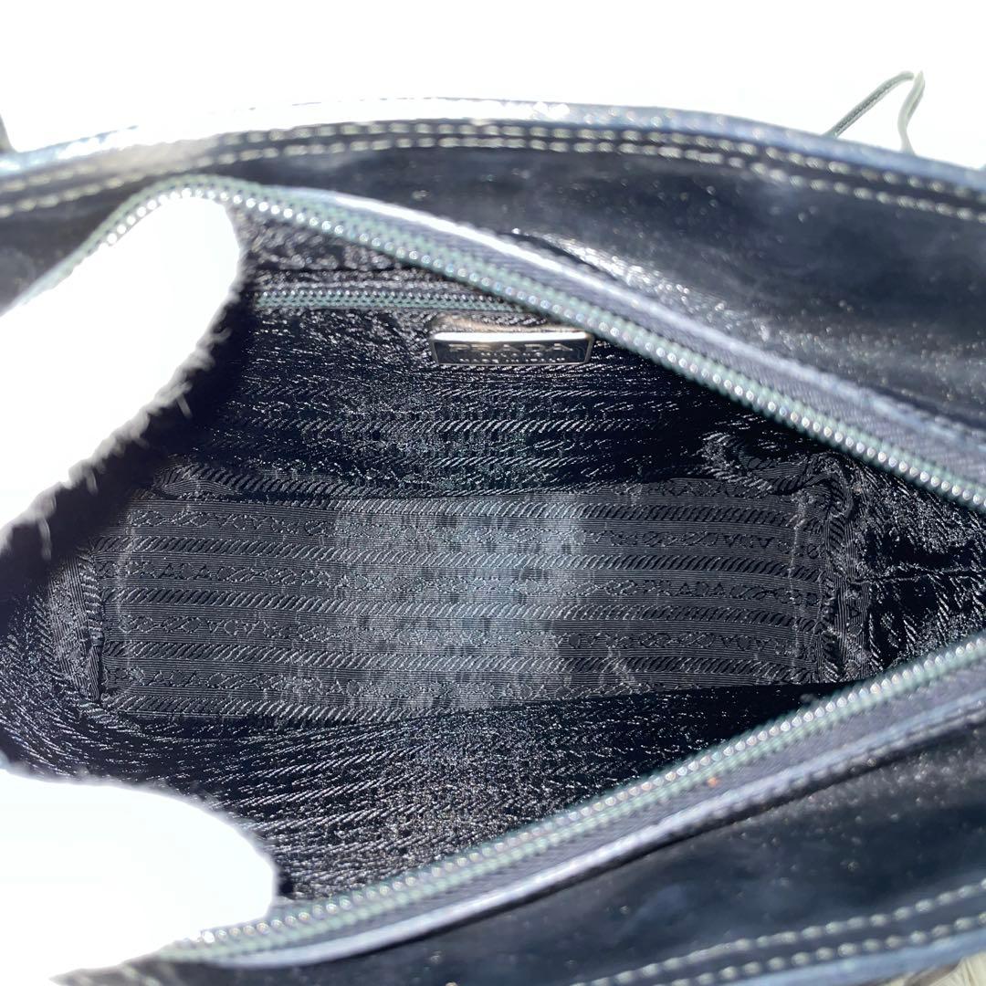 【美品】PRADA プラダ　トートバッグ　パテントレザー　ブラック　黒　肩掛け