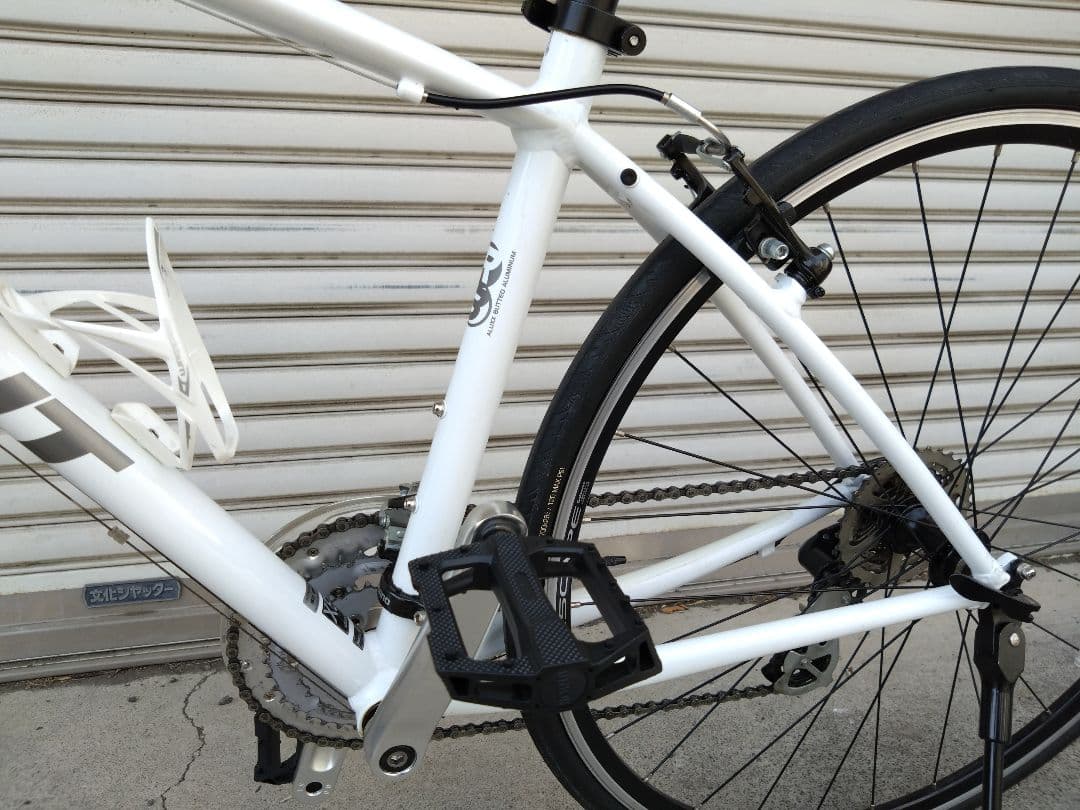 ジャイアント　GIANT　エスケープR３　Escape　R３　神奈川　引取限定