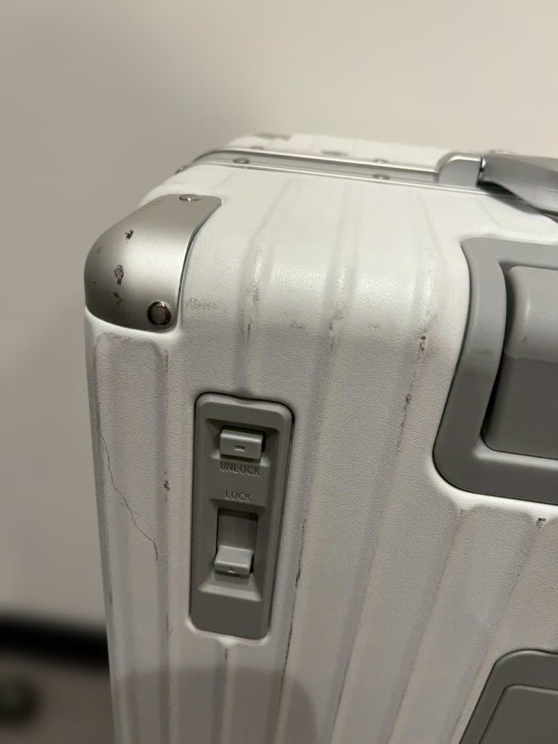 多機能キャリーケース【マットホワイトM】B31