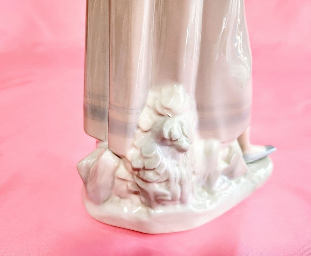 たけ　リヤドロLLADRO【美品】フィギュリン《母と子》