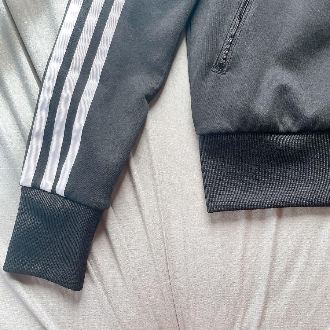 平成ギャル　アディダス トラックジャケット レディース　短丈　ブラック　黒