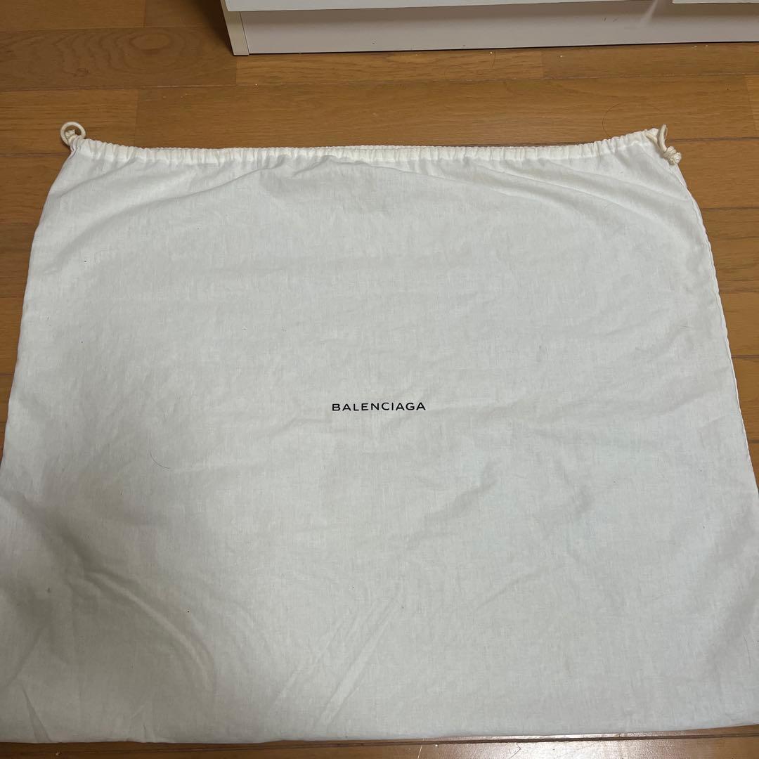 バレンシアガ ネイビーカバス　L ブラックデニム