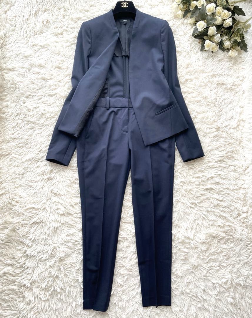【専用Theory】パンツスーツ ノーカラージャケット ストレッチ ネイビーM