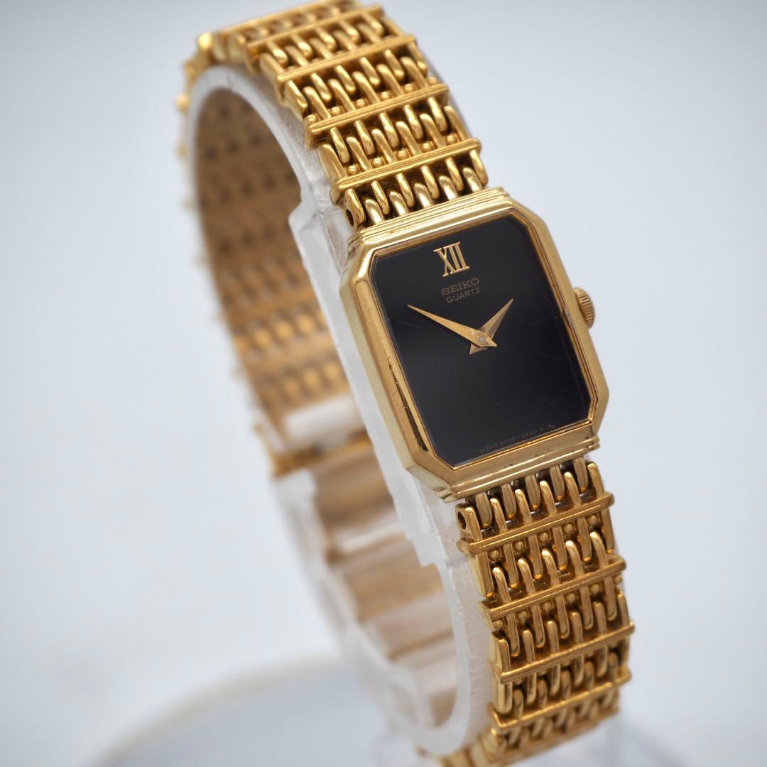 398 稼働【美品】SEIKO 時計　ブラック　ゴールド　スクエア　レディース