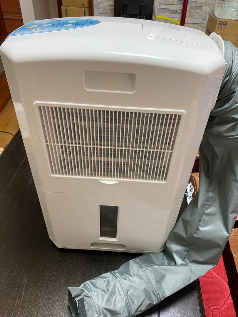 コロナ冷風・衣類乾燥除湿機　COM-1024 2024年製