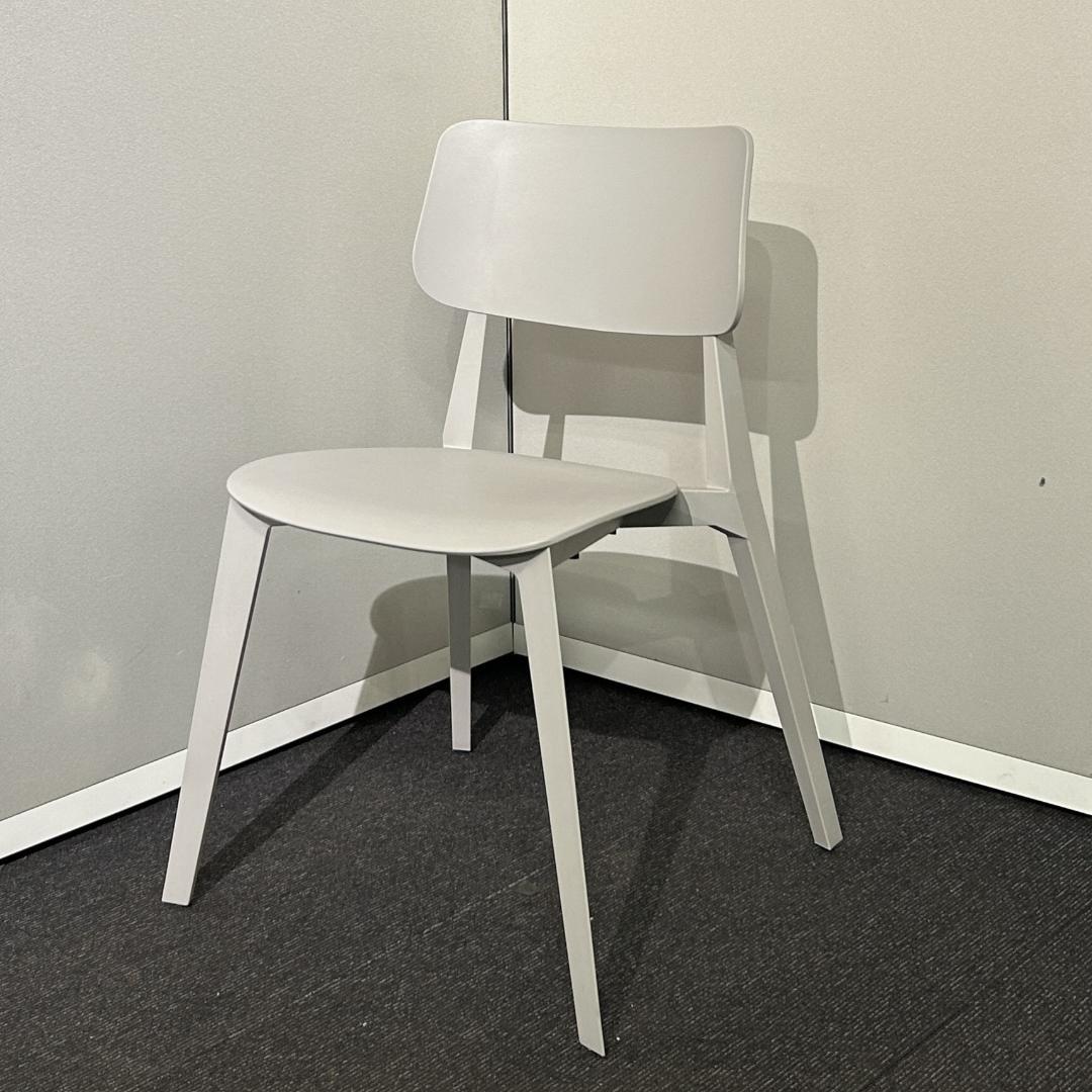 【4脚セット】TOOU Stellar Chair スタッキングチェア