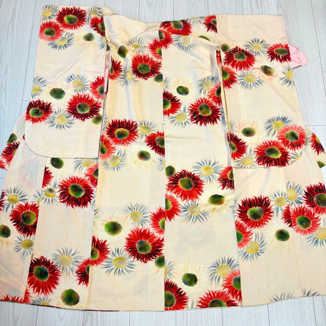 アンティーク着物　子供　七五三 珍しい柄　希少　しつけ付き　レア