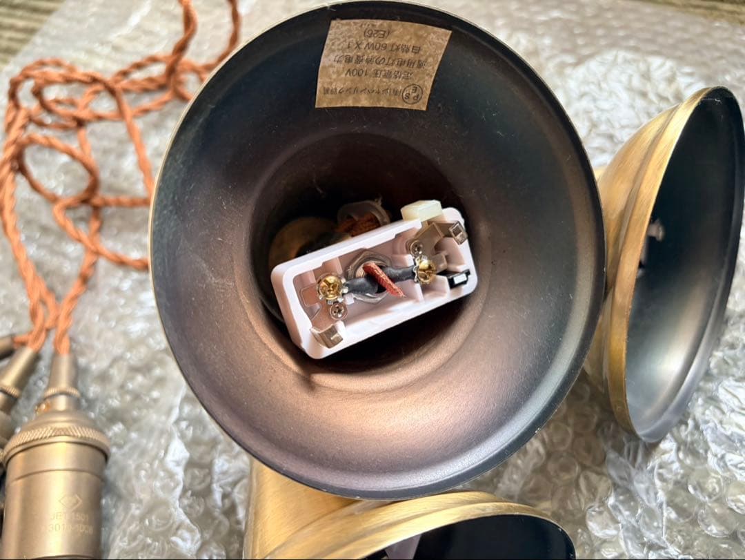 真鍮ペンダントライト　スイッチ付　ビンテージ裸電球エジソンライト　3個セット