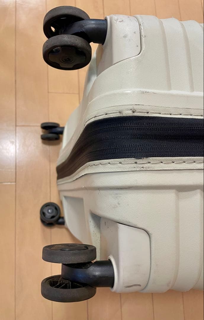 大型サムソナイト スーツケース 容量拡張機能 104/114L 軽量TSAロック