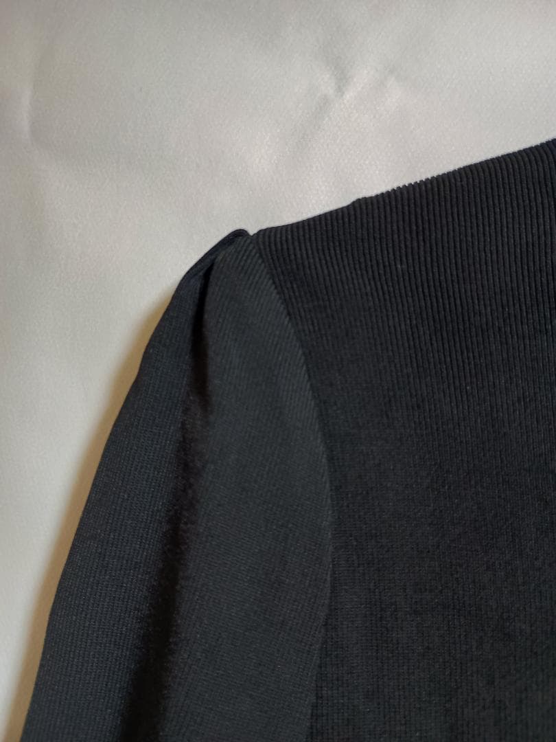 BORDERS at BALCONY ラウンドネックニット 黒 サイズ36