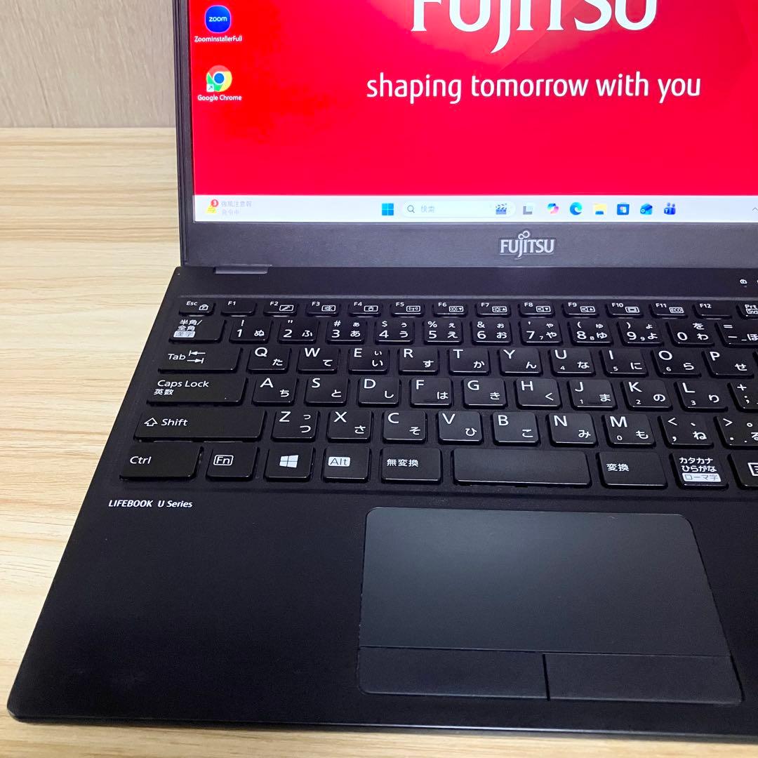 第10世代！LIFEBOOK U9310/EW 8GB SSD256GB 軽量
