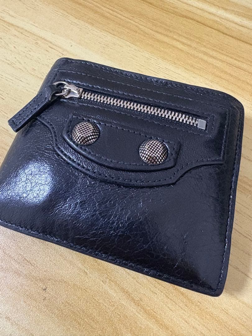 値下げ　激レアBALENCIAGA 二つ折り財布　2024完売品