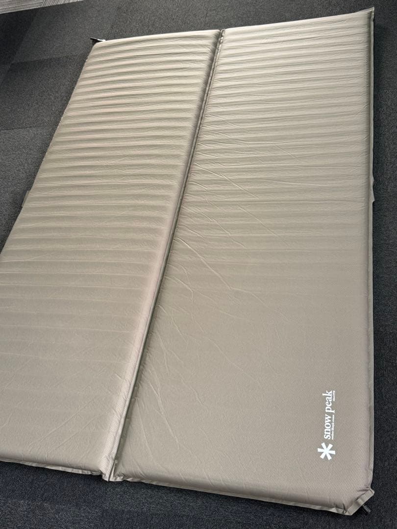 美品　 peak ダブルサイズ スリーピングマット