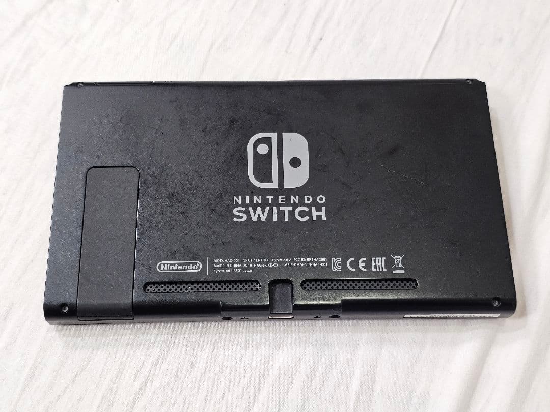 （未対策機「２０１８年式」）Nintendo Switch本体のみ