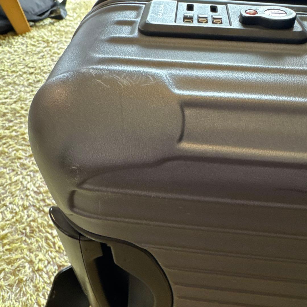 マ*グ様 RIMOWA SALSA 機内持込 33L スーツケース 837.52