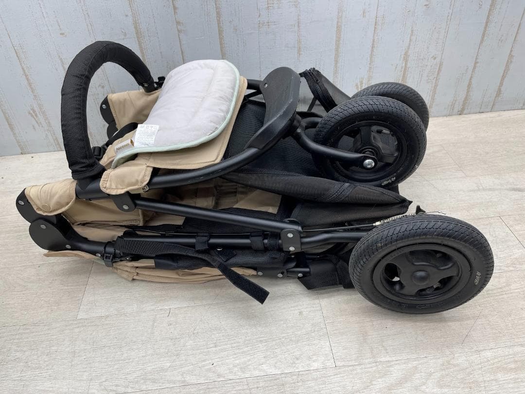 エアバギー ココブレーキ 三輪ベビーカー ベージュ エアポンプ 外出用品