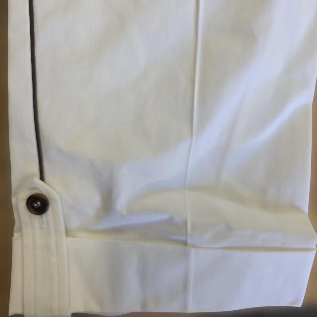 新品　セリーヌ ホワイト ショートパンツ　未使用　y11