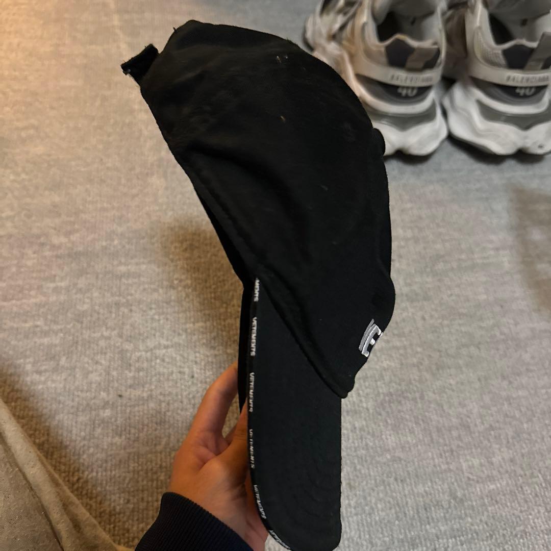 ヴェトモン　ベースボールキャップ