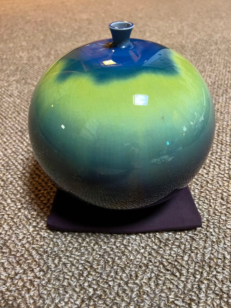 人間国宝　徳田八十吉作　壺