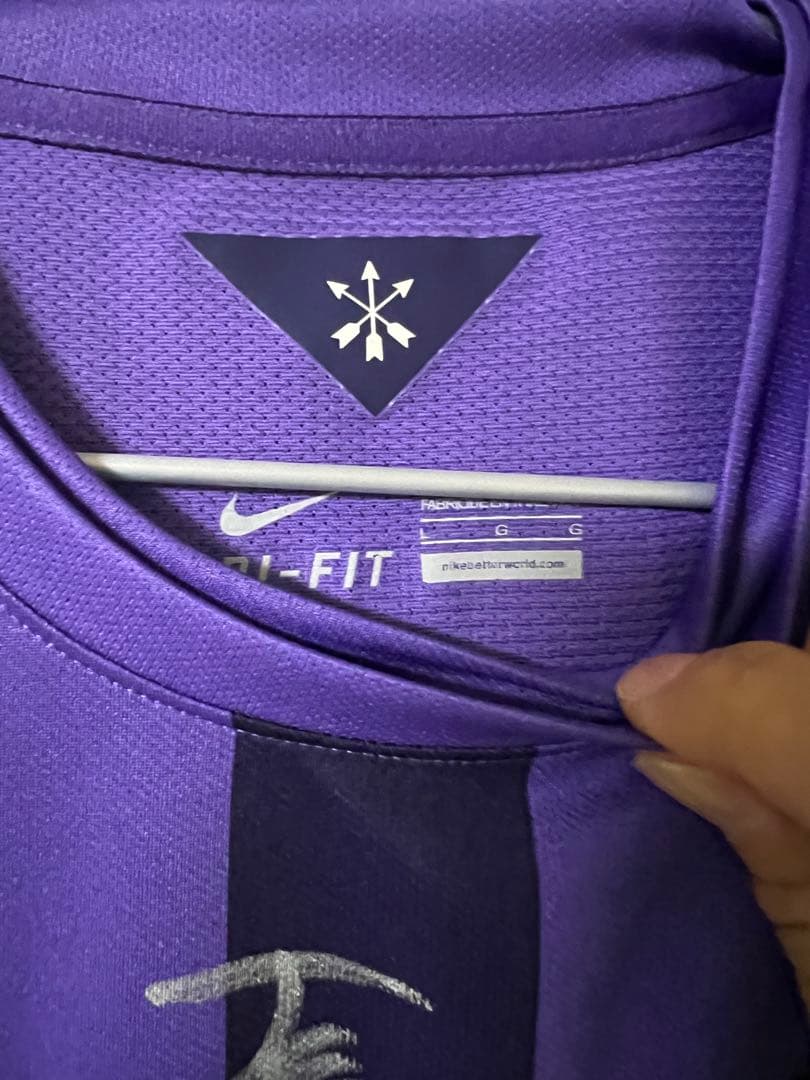 ナイキ　NIKE サンフレッチェ広島　長袖　優勝記念