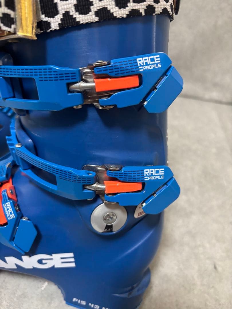 LANG BOOSTER RACE ZA 22.5センチ　スキーブーツ