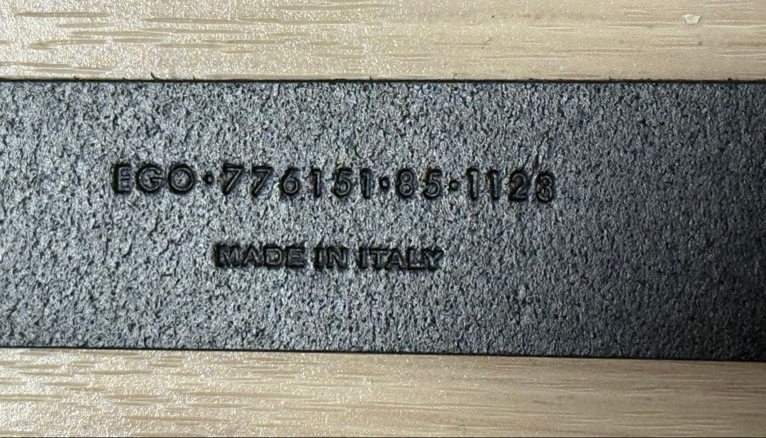 最終値下げ‼️極美品‼️新品未使用品‼️サンローランベルト　約100センチ