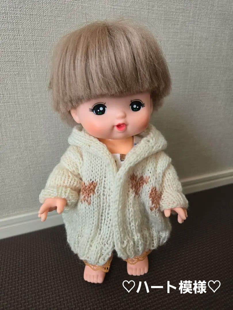 ポートフォリオ(^^)幼児向け人形☆フードつきニットコート☆002