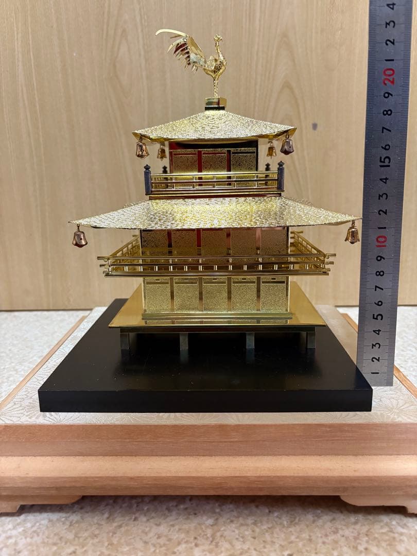金閣寺風 金属製置物／高约さ23 cm